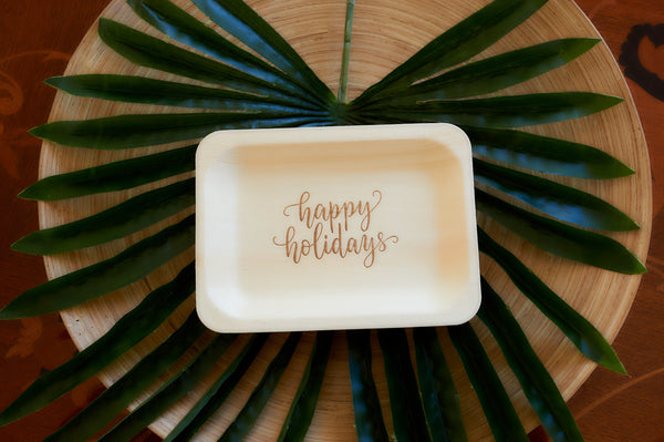 "Happy Holidays" Disposable Plates (7.5" x 5.5", 50-Pack)